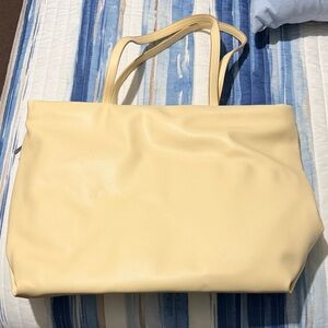Women’s Cream Tote Bag - Classic Everyday Carry